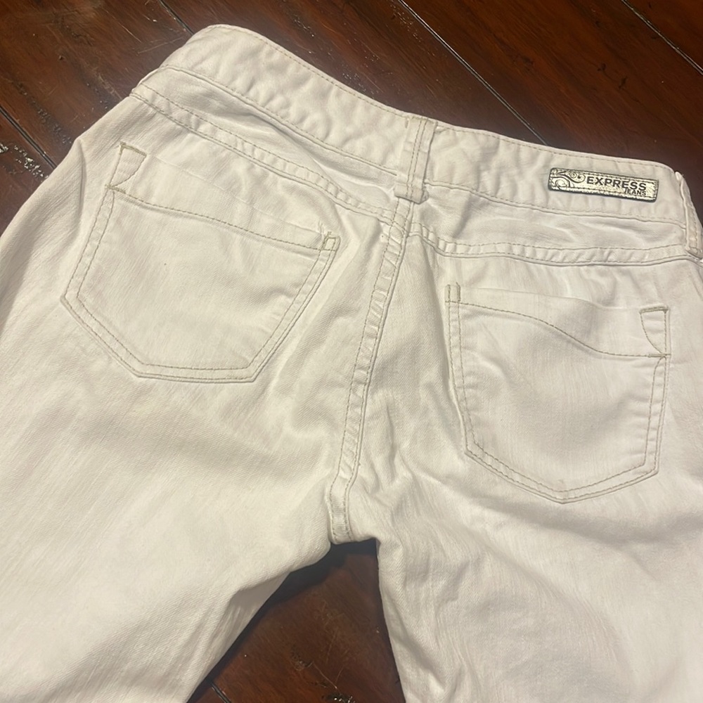 Express white skinny leg jeans size 0